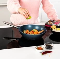 Westinghouse Pannenset Performance - Blauw - 8 Pannen - Complete Pannenset - Inductie En Alle Andere Warmtebronnen -Le Creuset Winkel 550x547