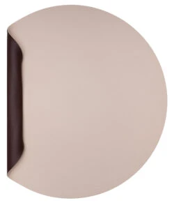 Jay Hill Placemat - Vegan Leer - Bruin / Zand - Dubbelzijdig - ø 38 Cm 16 Jay Hill Placemat - Vegan Leer - Bruin / Zand - Dubbelzijdig - ø 38 Cm -Le Creuset Winkel CL.117991 4 1