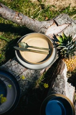 Jay Hill Diepe Borden Silhouette ø 21 Cm - 4 Stuks 15 Jay Hill Diepe Borden Silhouette ø 21 Cm - 4 Stuks -Le Creuset Winkel Silhoutte Mix 3 2